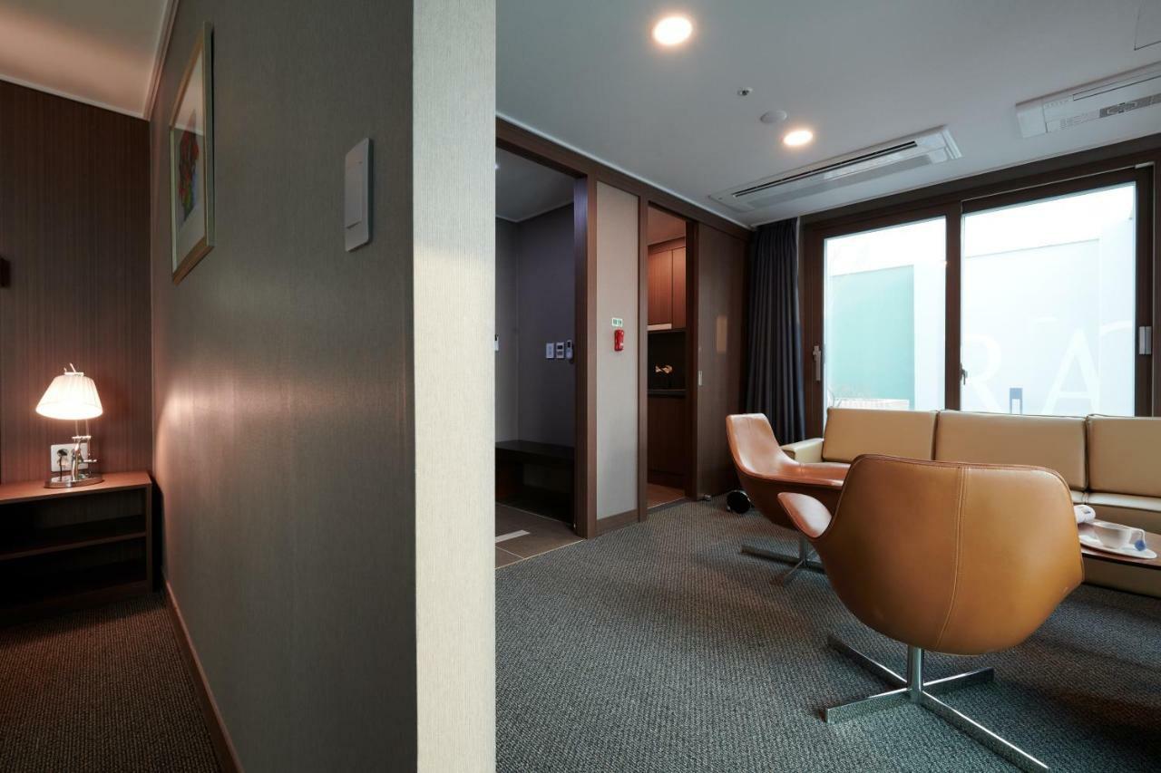 New Raon Stay Jinju Exterior photo